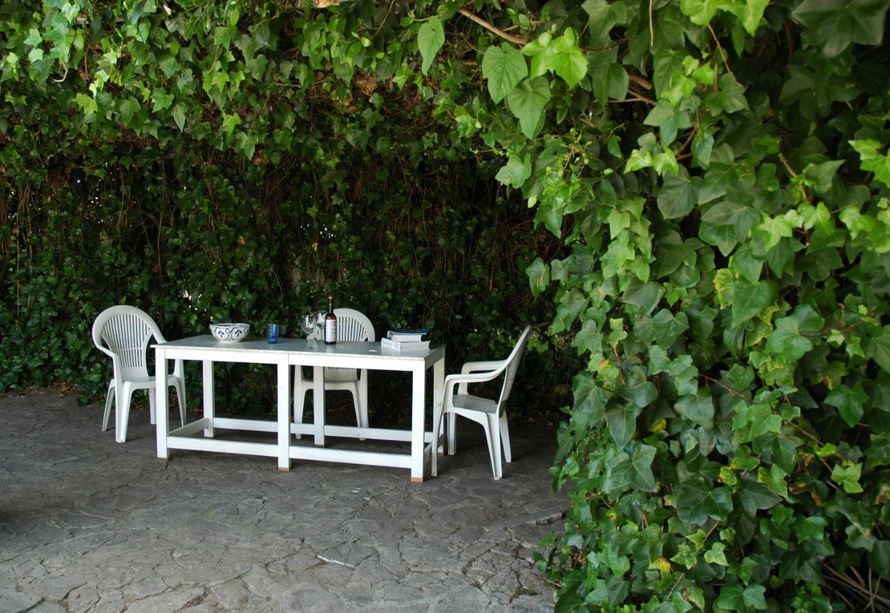 Apartment Villa Encarna Alojamientos Turisticos Con Piscina Comunitaria Conil De La Frontera