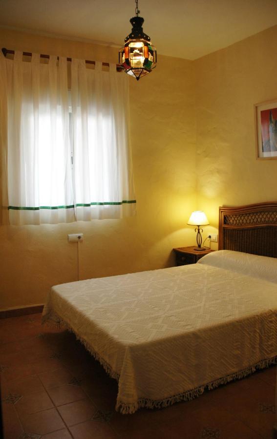 Villa Encarna Alojamientos Turisticos Con Piscina Comunitaria Apartment *