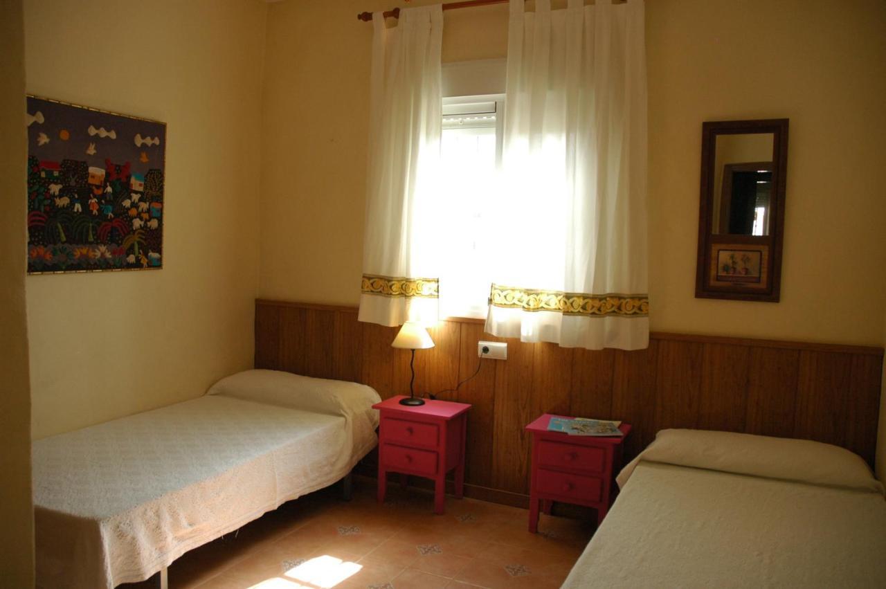 Villa Encarna Alojamientos Turisticos Con Piscina Comunitaria Apartment *
