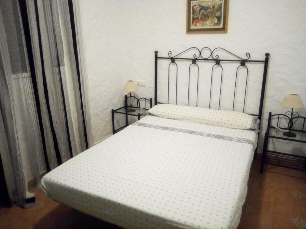 Villa Encarna Alojamientos Turisticos Con Piscina Comunitaria Conil De La Frontera