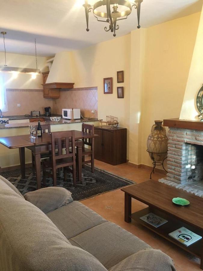 Villa Encarna Alojamientos Turisticos Con Piscina Comunitaria Apartment Conil De La Frontera