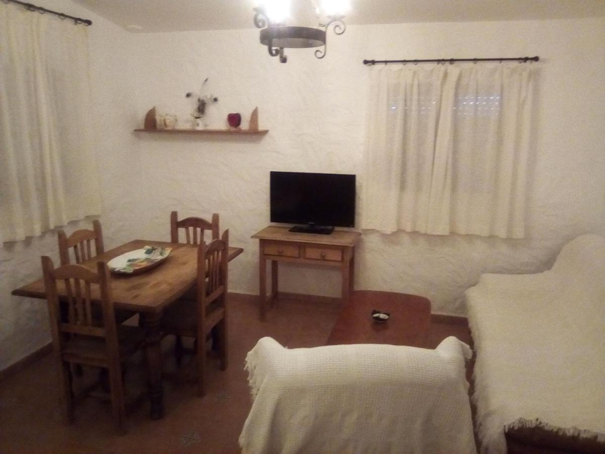 Apartment Villa Encarna Alojamientos Turisticos Con Piscina Comunitaria *