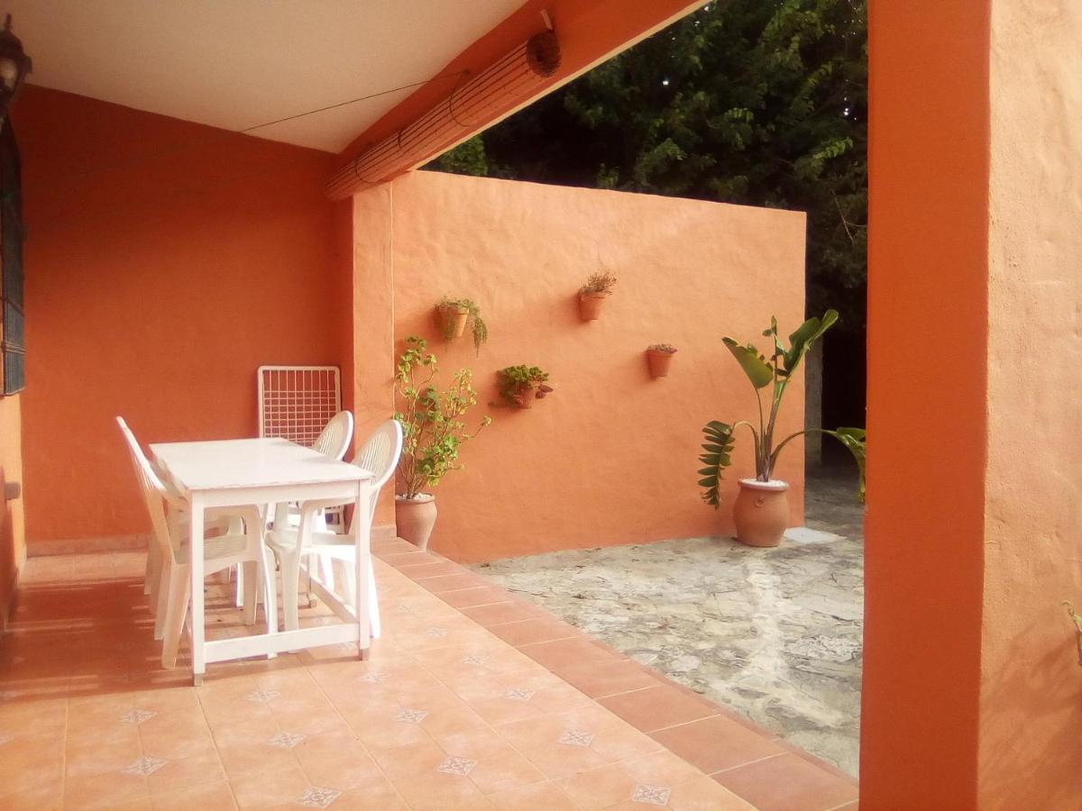 Apartment Villa Encarna Alojamientos Turisticos Con Piscina Comunitaria *